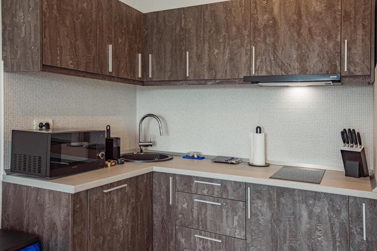 Cozy Penthousestudio Cityview W12 Βουκουρέστι Εξωτερικό φωτογραφία